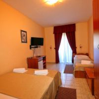 podostrog hotel