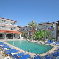sarantis hotel 3*
