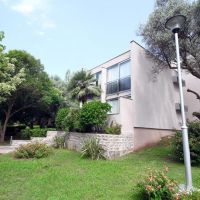 tara hotel