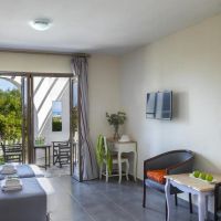 latchi family resort