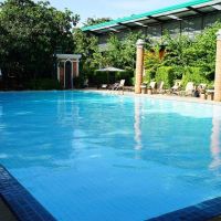 floral hotel dolphin circle pattaya