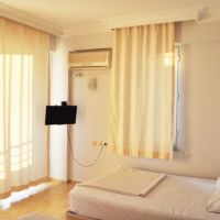 rose hotel