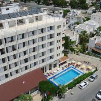 minay hotel