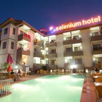 selenium hotel