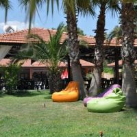club akman beach hotel