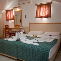 rebin beach hotel