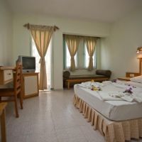 rebin beach hotel