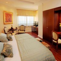 alexander the great hotel