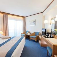 Constantinou Bros Athena Royal Beach Hotel