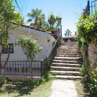 leda beach hotel