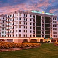 al waleed palace hotel apartments