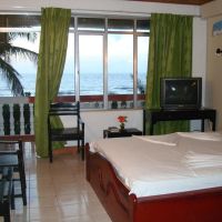 topaz beach hotel