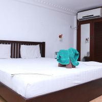 topaz beach hotel