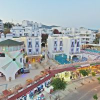 sky vela hotel