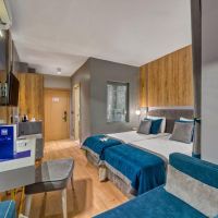 sea life lounge 3 *