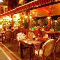 orient apart hotel