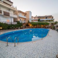 roxani hotel
