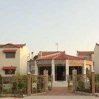 naiades villas 4 *