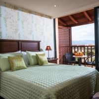koutrakis suites