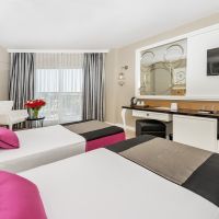 side serenis hotel