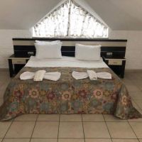 savrose suite hotel