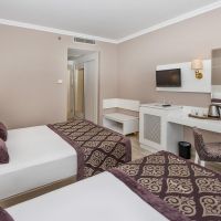 side serenis hotel