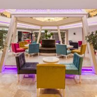 side serenis hotel