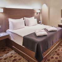 gunes hotel