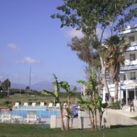 SKYS HOTEL