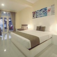 hush lagoon 30