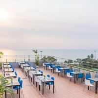 golden jomtien beach hotel