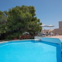 sundance apartments suites