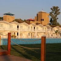 risus aqua beach resort hotel