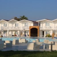 risus aqua beach resort hotel