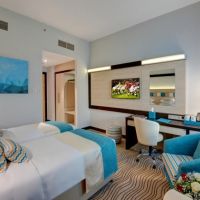 city avenue hotel.