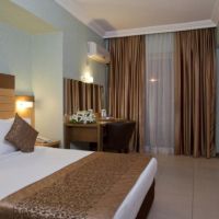 kleopatra remi hotel