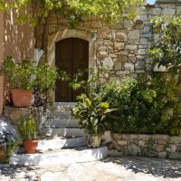 arolithos traditional cretan village