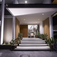 has hotel