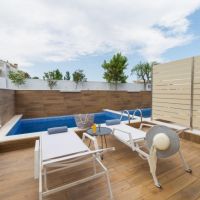 mythic summer hotel
