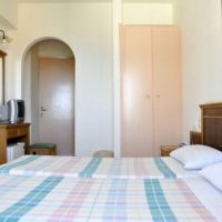 pela maria hotel