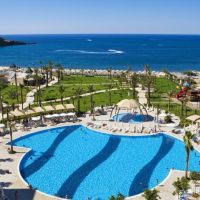 saphire resort & spa