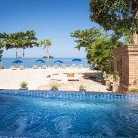 the white knot resort