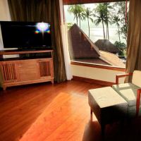 emerald cove resort