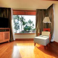 emerald cove resort