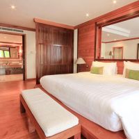 emerald cove resort