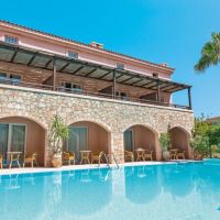 leoniki residence