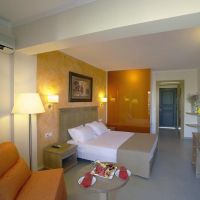 atlantis beach hotel 5 *