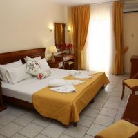 alexander house hotel