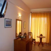iria beach hotel 3*