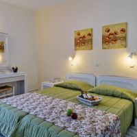 ariadne hotel
